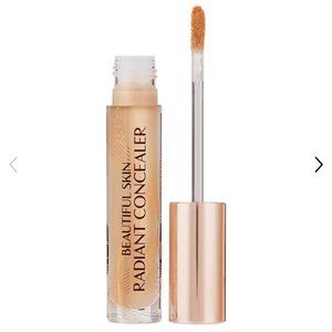CHARLOTTE TILBURY | Beautiful Skin Radiant Foundation | 10 Tan